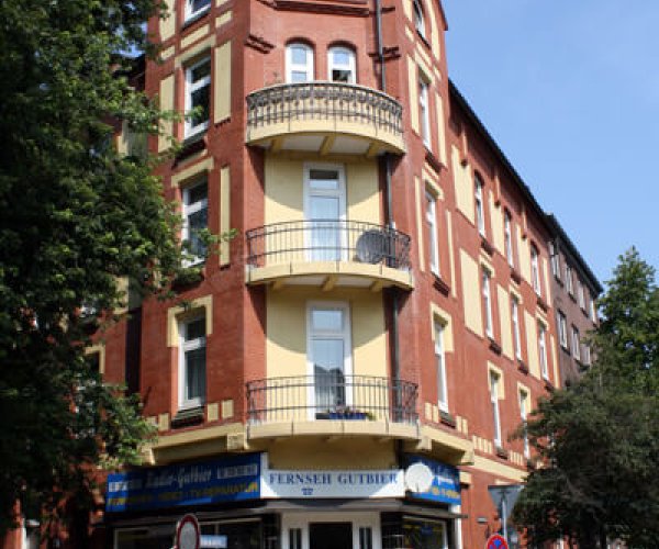 VE 1001 | Wilhelmsburg | Fährstraße 73 | Gebäudeeingang