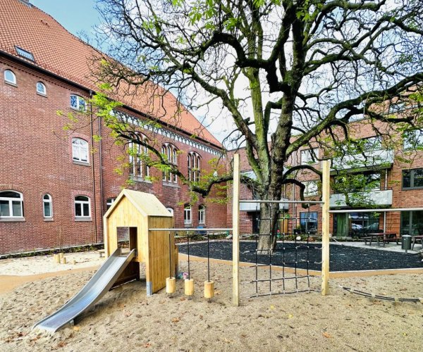 VE 1049 | Wilhelmsburg | Rotenhäuser Damm 9 a, b/11